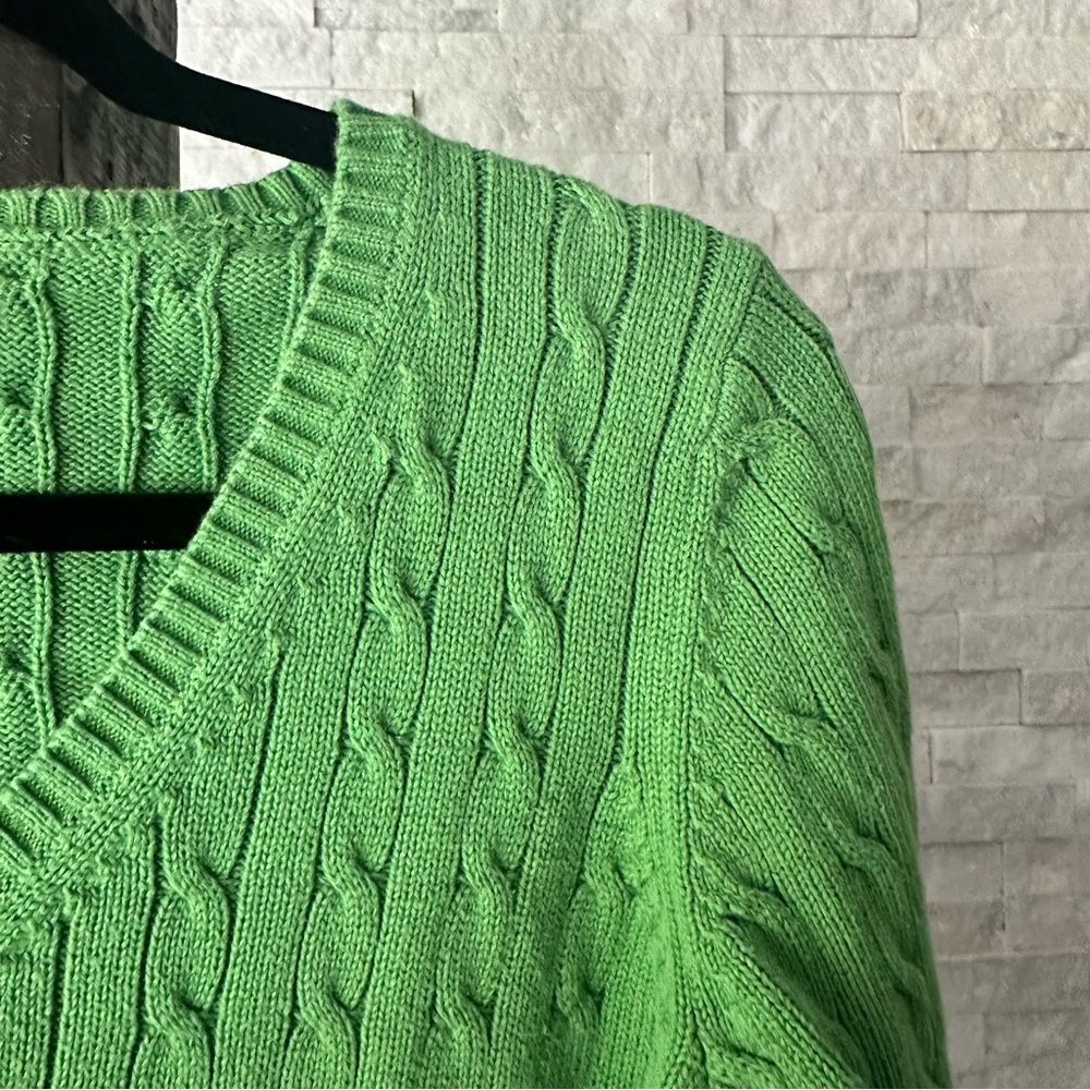 LOFT Kelly Green Ribbed cableKnit Sweater Size Small - Picture 9 of 9